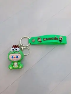 超可愛い labubu ラブブキーホルダー