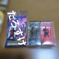 超クウガ展 限定 ミニフィギュア付きボトルキャップ LEDライトキーホルダー