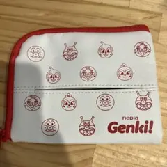 ち*ぷ様 未使用品　アンパンマン　キャラクターポーチ　ティッシュケース