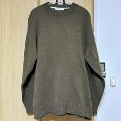 《美品・匿名配送可》 メンズ ニット セーター ブラウン 茶色 Uネック