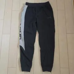 美品♡UNDER ARMOUR アンダーアーマー スウェットパンツ 黒