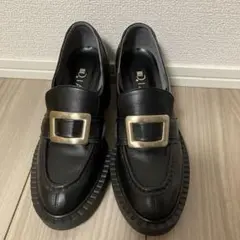 ダイアナ　ヒールアップローファー
