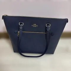 coachネイビー トートバッグ