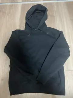 UNIQLO ブラック フード付きパーカー M