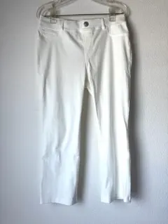 クロプトパンツ