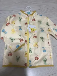 新品 ポケットモンスター ポケモン ジャケット 95cm ピカチュウ　アウター