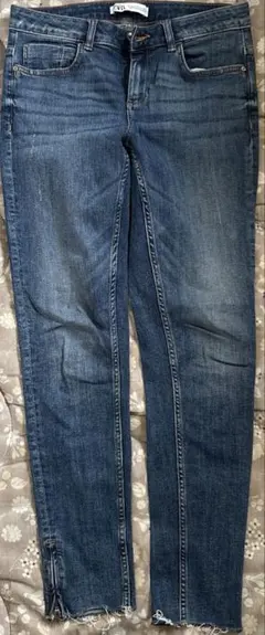 ZARA ダークブルー スリムフィットデニム 38（M）