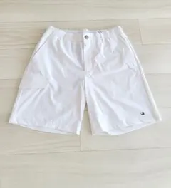 TOMMY HILFIGER ホワイトショートパンツ