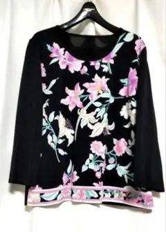 極美品　レオナール　定番　七分袖セーター　42のサムネイル