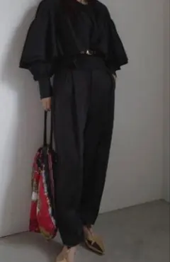 AMERI エッグパンツ カーブ バルーン Mブラック ダンボール