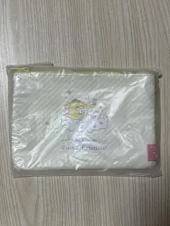新品　ちいかわ　うさぎ　サンリオコラボ　ポーチ