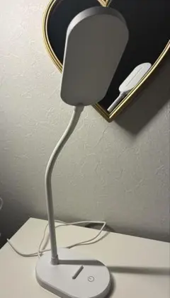 【送料込•美品】2025年製❣️オーム電機 LEDデスクランプ