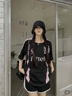 スポーティー ロゴプリント 半袖Tシャツ ブラック×ピンク