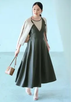 NATURAL BEAUTY BASIC Vネックサイドバックルジャンスカ