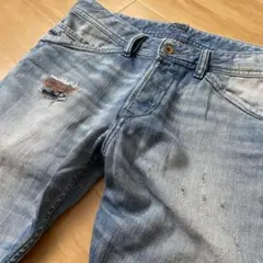 隠れデザイン！ダメージ加工！DIESEL デニムパンツ サイズ29のサムネイル