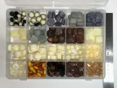 貼り付けパーツ　樹脂カボション　スクエア等　レトロ系　ブラックブラウンまとめ売り