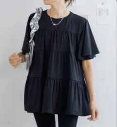 GROWING RICH グローウィングリッチ チュニック ブラック 半袖のサムネイル