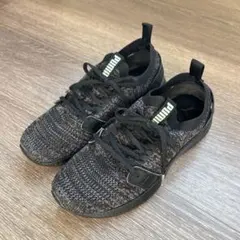 PUMA ニットスニーカー 黒　23.5cm