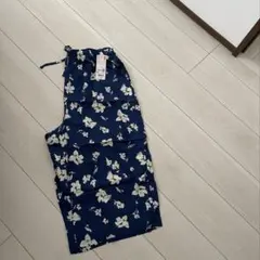 新品　ユニクロ花柄ルームウェアのサムネイル
