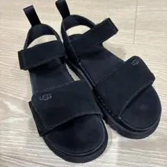 UGG　アグ　ゴールデンスター　サンダル　ブラック　24センチのサムネイル