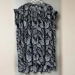 美品。【チャイハネ】yul リーフ柄フレンチスリーブチュニックワンピースのサムネイル