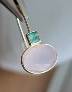 エメグリxペールピンク カラーストーン レトロ可愛い ピアス OLさんOK