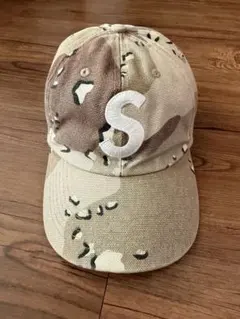 supreme s logoキャップ　カモ柄