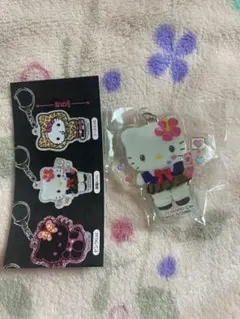 ハローキティ キティ アクリルキーホルダー ピンク 制服 日焼け GAL ギャル