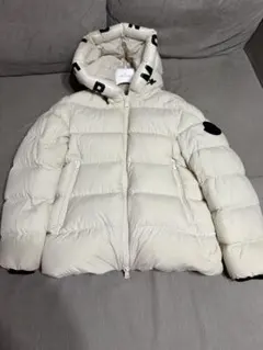 最終値下げ！【正規品】モンクレール　ダウンジャケット　MONCLER size4