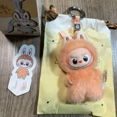 THE MONSTER PIN FOR LOVE 新作ラブブ アルファベット J