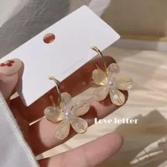No.485 クリスタルフラワーフープピアス 韓国 花 上品 量産型 地雷のサムネイル