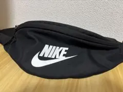 Nike ボディバッグ ブラック