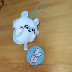 ちいかわ かわいいハチワレぬいぐるみ ストラップ付き