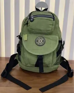 美品　キプリング　リュック　バックパック　多収納　軽量　チャーム　匿名配送