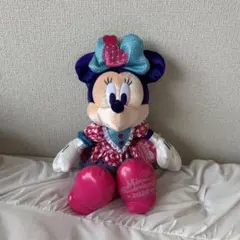 【新品・未使用】ミニーのファンダーランド 2026 ぬいぐるみ タグ付き
