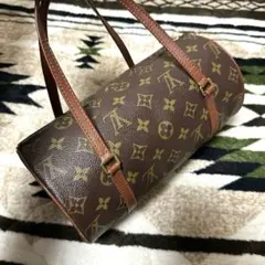 ルイヴィトン LOUIS VUITTON モノグラム パピヨンPM 26 旧型のサムネイル