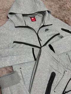 Nike テックフリース ブラック/グレー セットアップXS - メルカリ