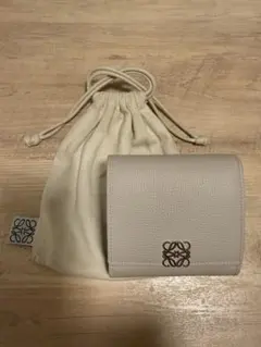 正規品 LOEWE アナグラム　コンパクト　フラップウォレット　ライトゴーストのサムネイル