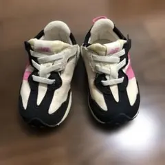 【美品】New Balance キッズスニーカー 12cm