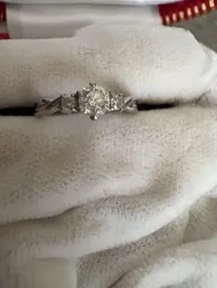 ダイヤ 指輪 婚約指輪 pt960 0.368ct 高グレードダイヤ - メルカリ
