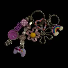 じゃらじゃらキーホルダー　紫　パープル　キーホルダー