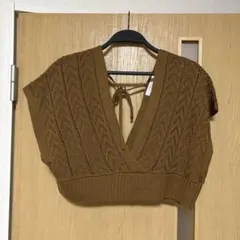 ブラウン Vネック ニットベスト