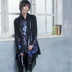 civarize V系qjmシャツ ブル4 ドレープ 花柄フラワー mix - メルカリ