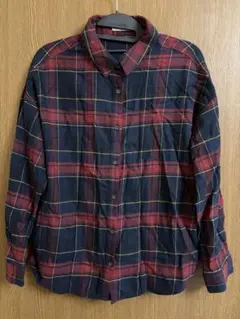 CINEMA CLUB 長袖シャツ　チェック柄シャツのサムネイル