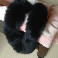 秋の夜長にも！！ハンドメイド素材に　リメイク可能　ファー