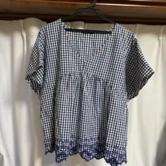 chambre de charme 紺ギンガムのブラウスのサムネイル