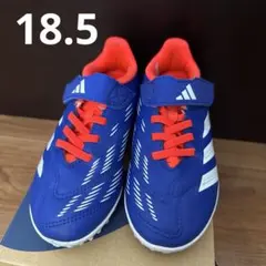 アディダス　キッズスニーカー