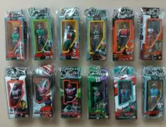 仮面ライダーソフビパッケージチャーム＆チョコスナック 全12種コンプリートセット