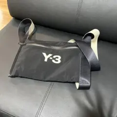 Y-3 サコッシュ　ブラックのサムネイル