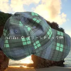 adidas グリーンチェック柄キャップ☆